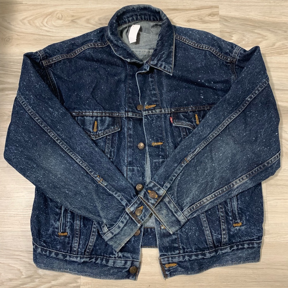 90’s denim washed LEVI jacket